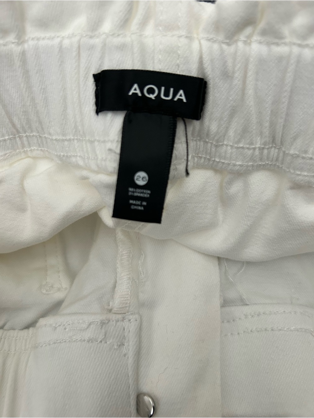 Aqua White Women’s Shorts Bloomingdale’s exclusive - Picture 8 of 10